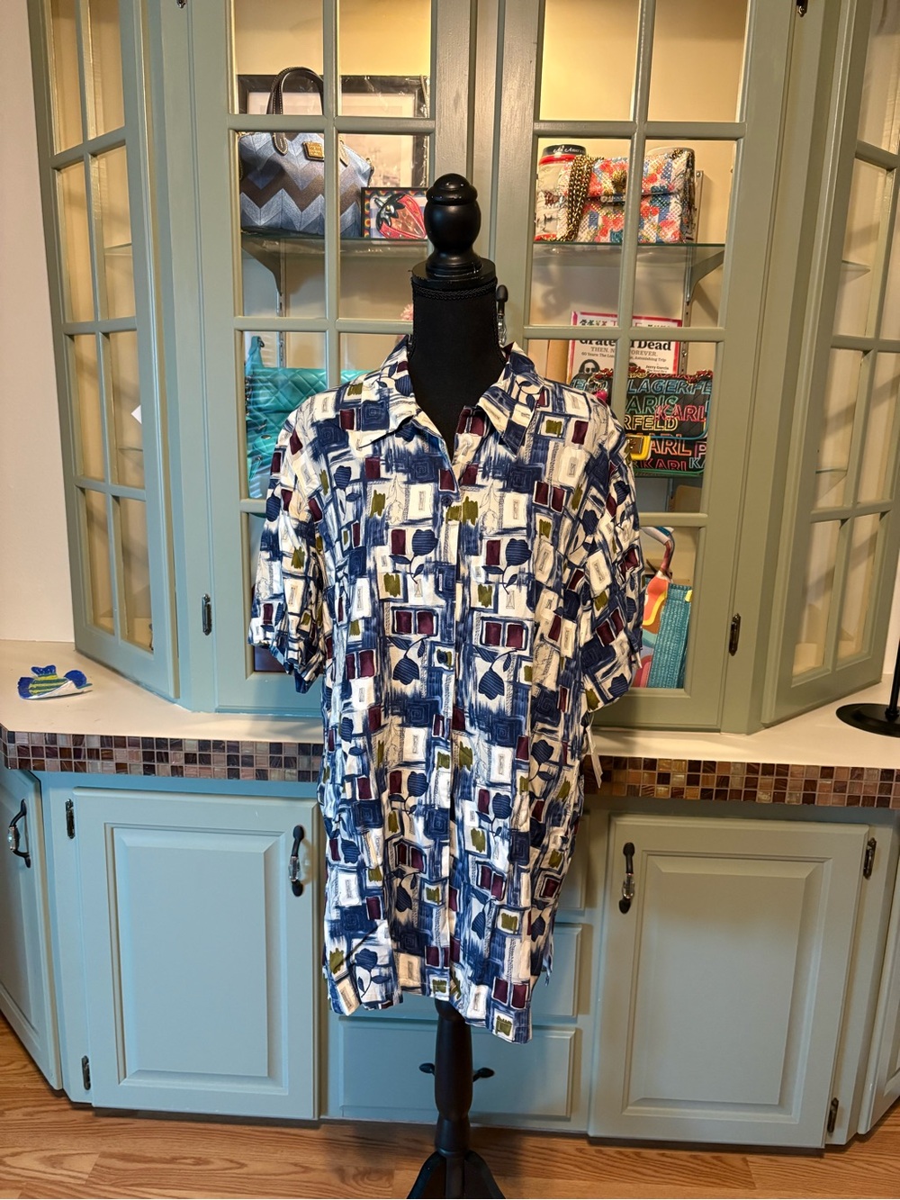 Liz Claiborne Short Sleeve Button-Down Shirt in Navy, White, Olive & Burgundy